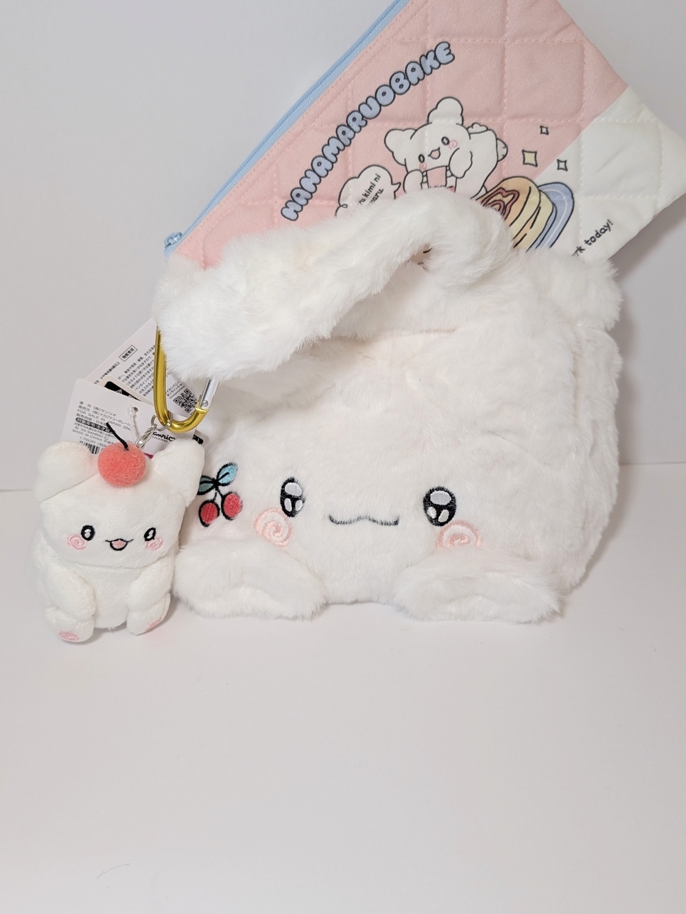 Sanrio Hanamaru Obake Kawaii Bundle: Fluffy Tote, Quilted Pouch & Plush Keychain - Picture 3 of 11